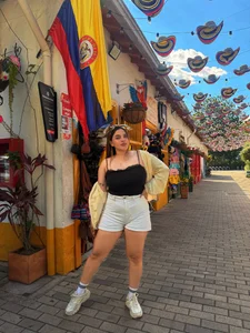 Colibri_xxx 🌅🇨🇴 Foto 3