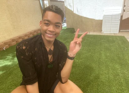 NSFWEros BOY EROS Foto