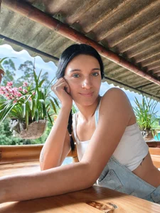 MilaWhitte Naturaleza 🌿🌸 Billede 2
