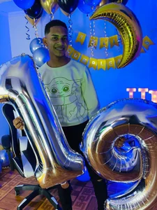 dilan_alfonzoのmy birthday 🎉🥰❤️🥂✨の 5枚の写真