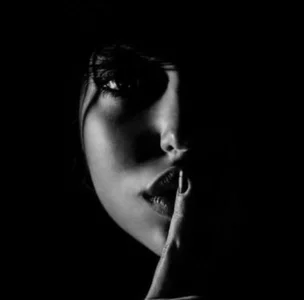 Glamour_Grace look at me зображення 3