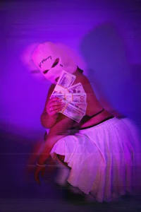 AlicePinkyTeaser for a hot gangster photo shoot图片 3