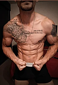 HOTWOLF_FIT Public Foto 2