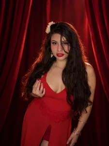 Esmeralda20's photo