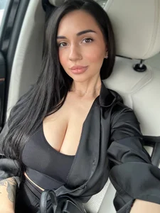 LindaWarners Public Pic 5