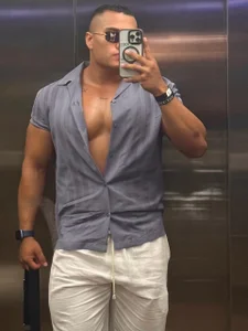 Biscuit_oliva Public Pic 4