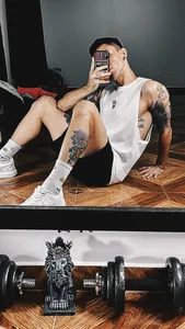 aaronswt X صورة واحدة|aaronswt X صورتان|aaronswt X  7 صور|aaronswt X  7 صورة