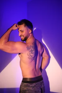 ENJOY od Dylann_Carter  5 snímek