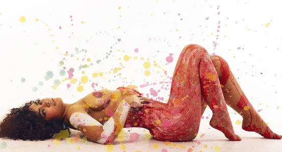 vahiolet_fuentes Paint my body Pic 2