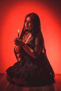 Amy_Parkker 🌙 Darkness always finds those who are not afraid to look at it. Εικόνα 6