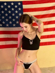 LitellyBella i love this country slika 3