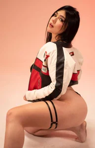 im_alejandra_ a ride with me? 🏍️ 사진 2