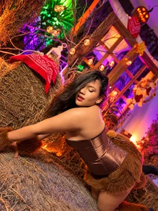 AraFerrer 🎃 Would You Follow Me Into the Woods? 👀 Poză 8