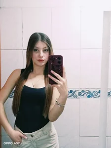 Ashley_benson_x Public Pic