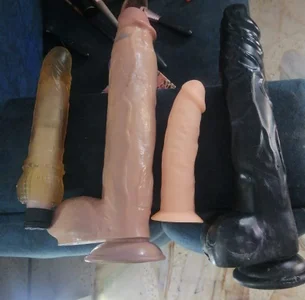 gilbanys_22 hey my toys bb Foto