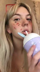 Blonde_Barbie kullanıcısının Ur girl albümü -  4 fotoğraf