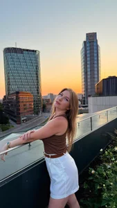 Public de tinyolha  2 Imagens