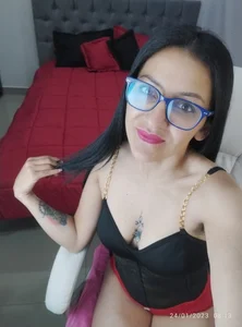 alma_blue I fell pretty today Pic 2