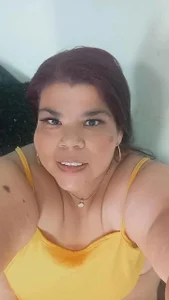Charlotte_curvy_ Public Bilde 9