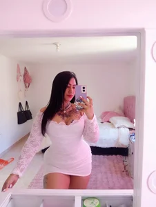 Alana_x2