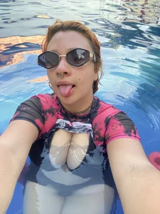 _carlotta_x outfits hot ( No nude) Billede 3