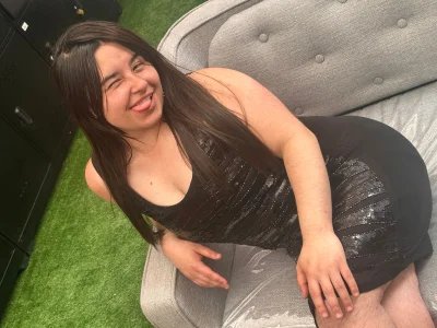 Anya_Volker Public slika 3