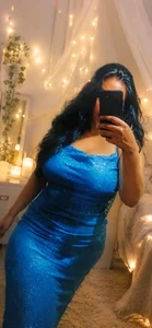curvy_priya4u Public Foto 4