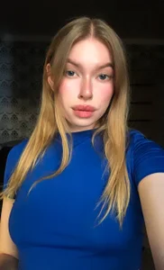 AuroreMarie Emily is going on this top Pic 2