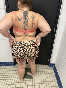 lickablelynn87 Chunky dunk Pic 2