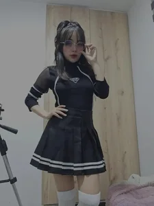 little_siin_ Sexy Little Horny ❤️❤️ Pic 2