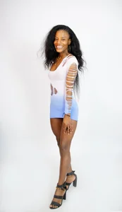 dafnnelewis sexy brunette in dress and heels👠👗🔥🥰 Foto