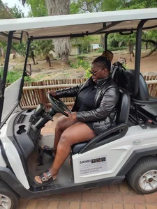 YOURFUCKEDUPMOM Public Foto 3