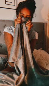 SelenaHoott naturally me Pic 7