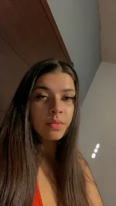 Salvibaddie Public Pic