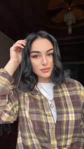 SofiHaggling Public Pic 3