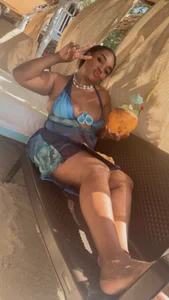 dannaahbrown SUNNY DAY Bilde 3