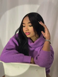 charlotte_walker1 Public Pic 2