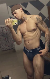 AlamJams Your sexy boy Immagine  4