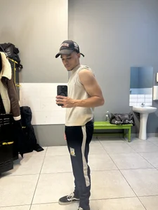big_naughty3 Public Hình 5