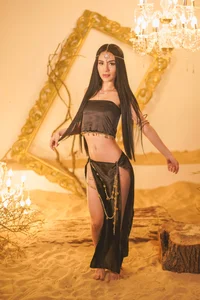 CristalCornner_ ✨👑 The Golden Goddess Pic 2