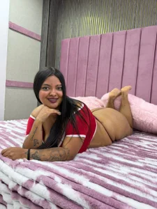 emily_stuning Public Immagine 