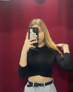 EmmaSn0w Public Pic 3