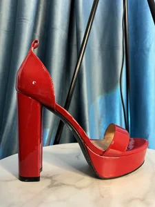 Miss_Kira_ My heels صورة واحدة|Miss_Kira_ My heels صورتان|Miss_Kira_ My heels  4 صور|Miss_Kira_ My heels  4 صورة