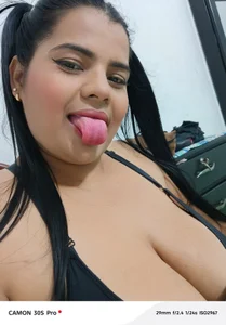 Sofia_Moon01 Public Pic 3