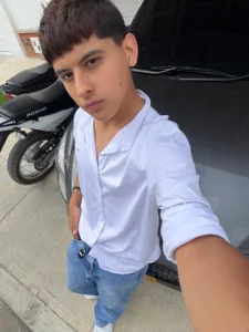 me de Dereck_Wild  2 Imagens