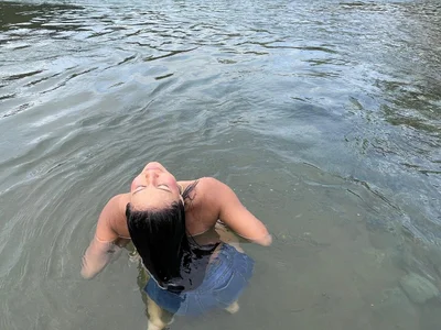 clear waters de Laura-mayer  6 photos