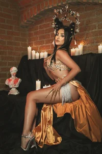 sarawinstone Halloween 2024 Pic 2