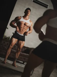 oskar_ford's XXX Nude Photo 5