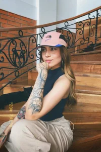 MarianneLane Public  3টি ছবি