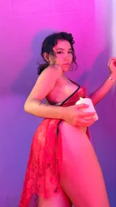 Asian Red🪭🧧 de LeePowder  7 Imagens